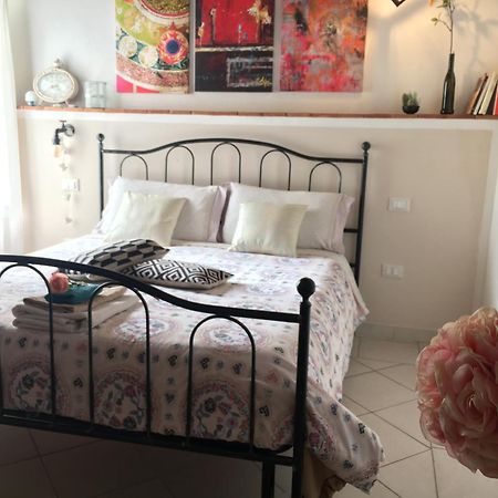 New Maria'S House Livorno. Il Cisternone Apartment Exterior photo